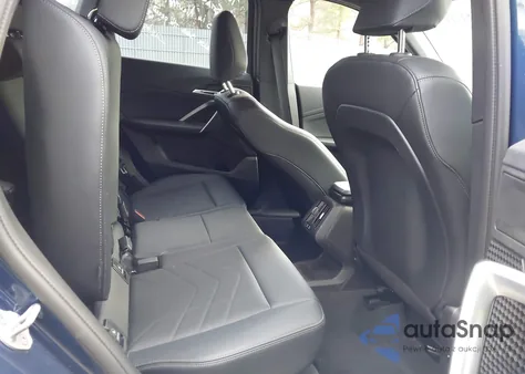 2025 BMW X1 xDrive28I из США, поврежденный, VIN WBX73EF07S5228659